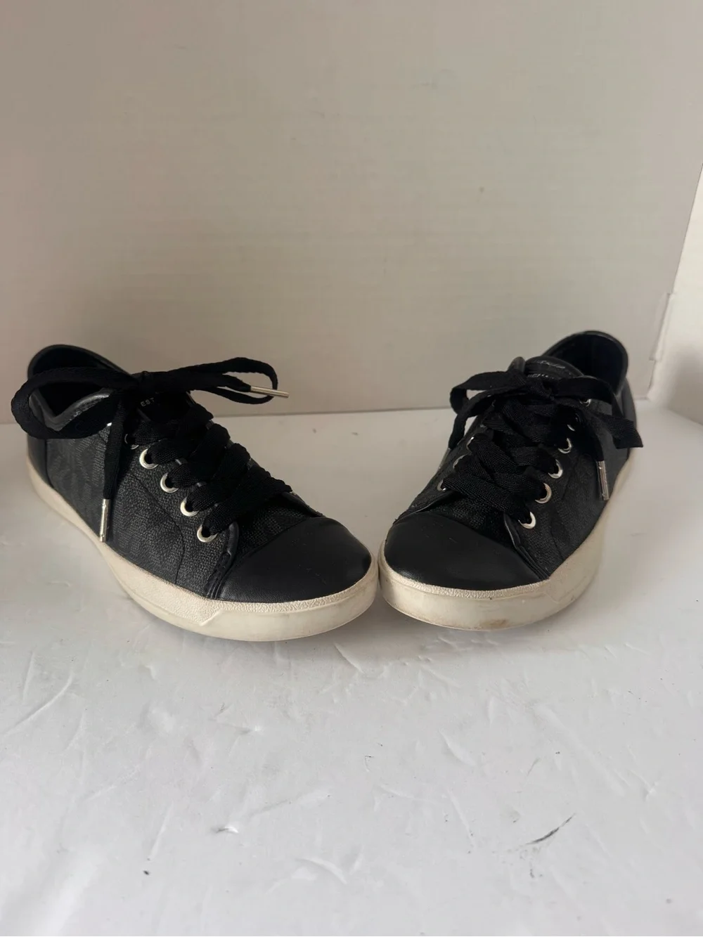 MICHAEL Michael Kors Black MK Logo Low Top Sneakers Shoes Women's Size 6.5M
